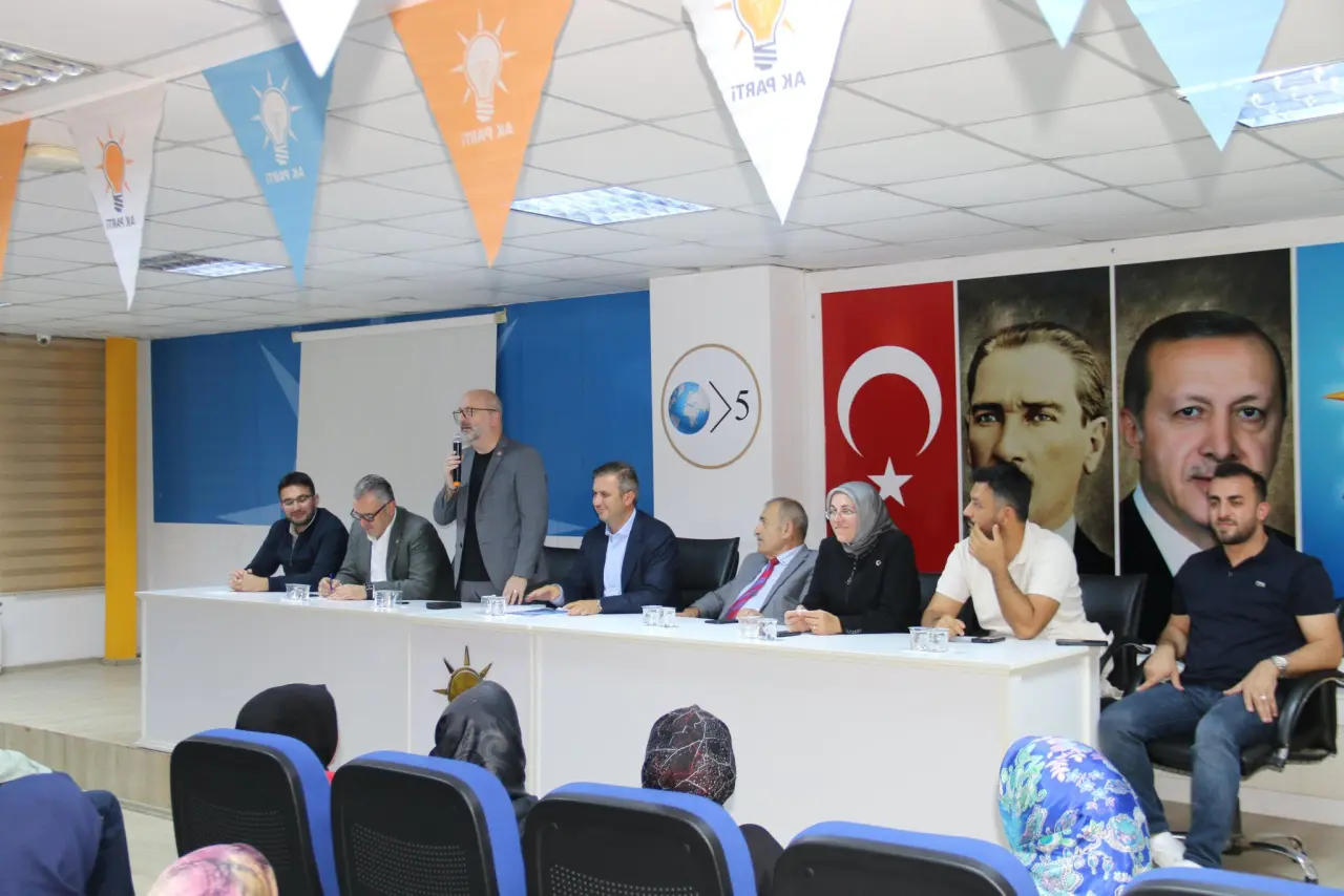 AK Parti Amasya İl Başkanlığında Haftalık Toplantı Birlik Mesajlarıyla Geçti 2