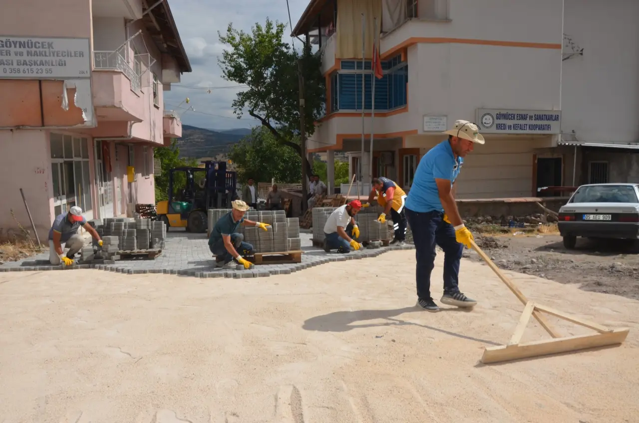 Göynücek Belediyesi’nden Kilitli Parke Taşı Çalışmaları 4