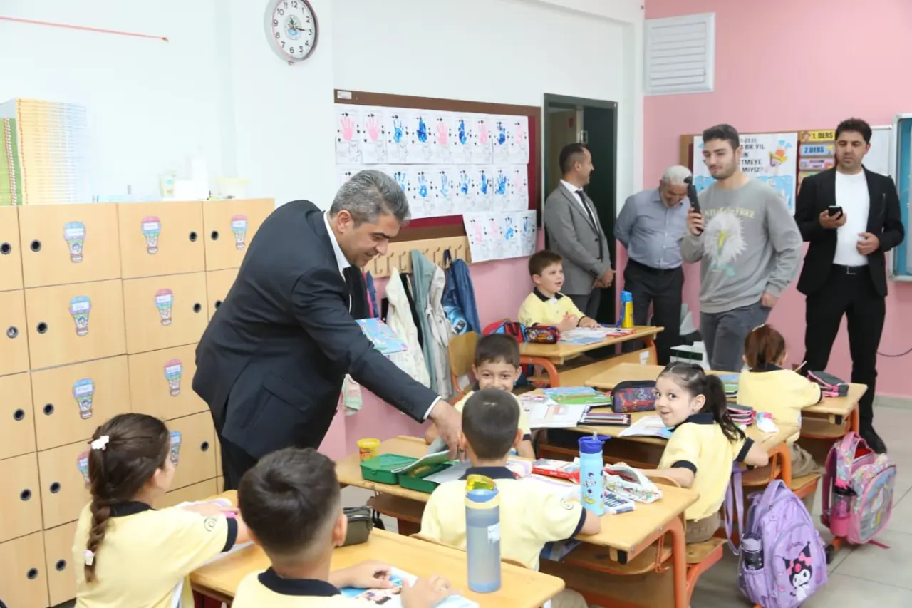 Suluova’da Miniklere Renkli Sürpriz 3