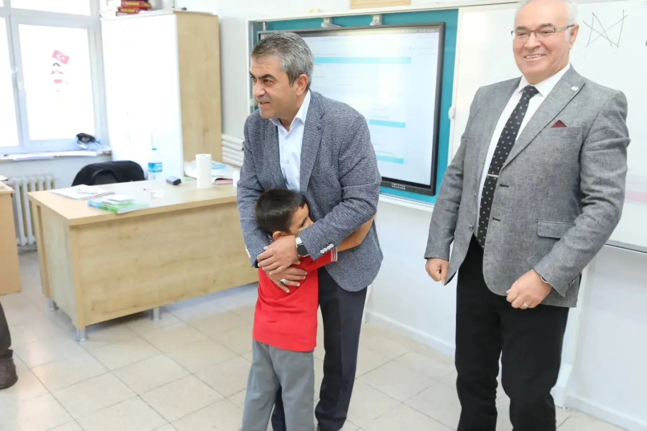 Başkan Uzun’dan Çocuklara Eğitim Desteği 4