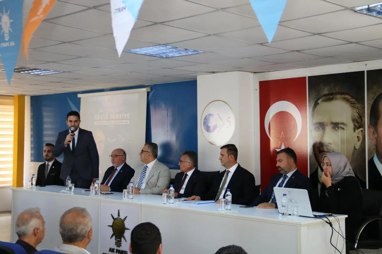 AK Parti Amasya Teşkilatı Türkiye Yüzyılı İçin Bir Araya Geldi 5