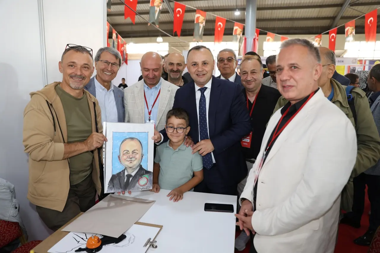 Amasya Kitap Fuarı Coşkuyla Kapılarını Açtı 4
