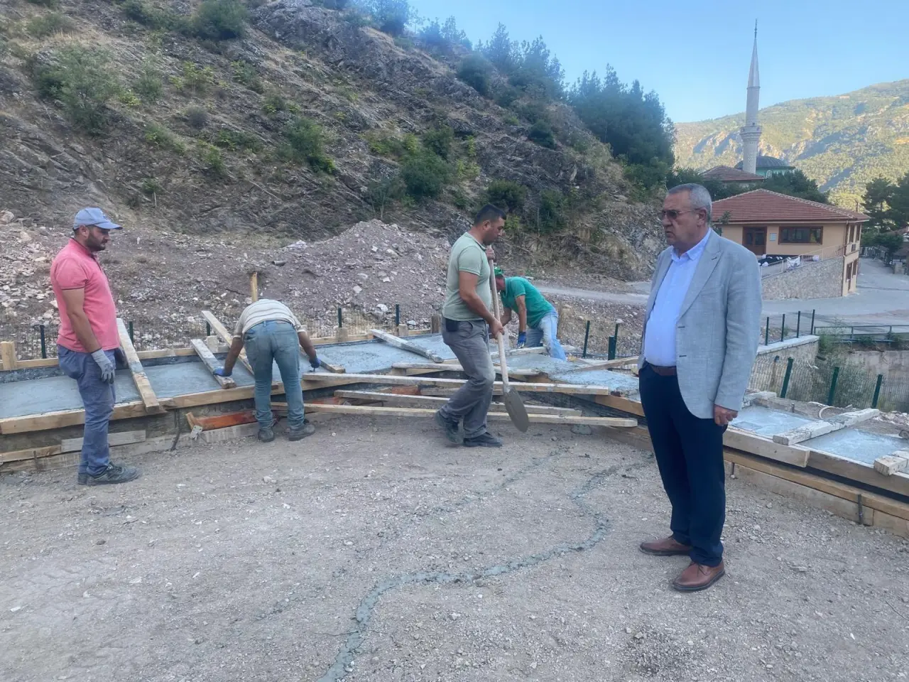 Ziyaret Belediyesi’nden Gençlere Halı Saha Projesi 2