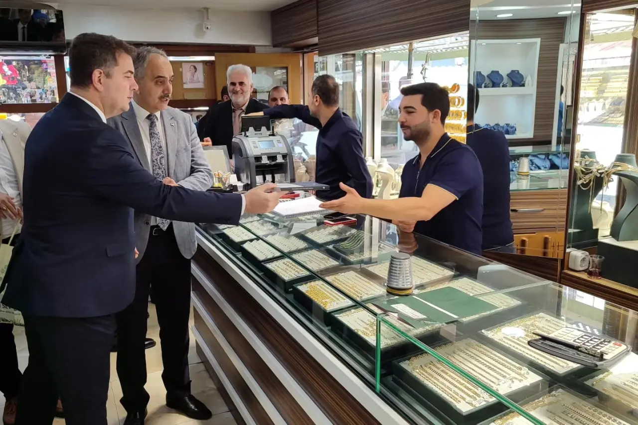 Amasya Müftüsü’nden Esnafa Bereketli Kazanç Temennisi 2