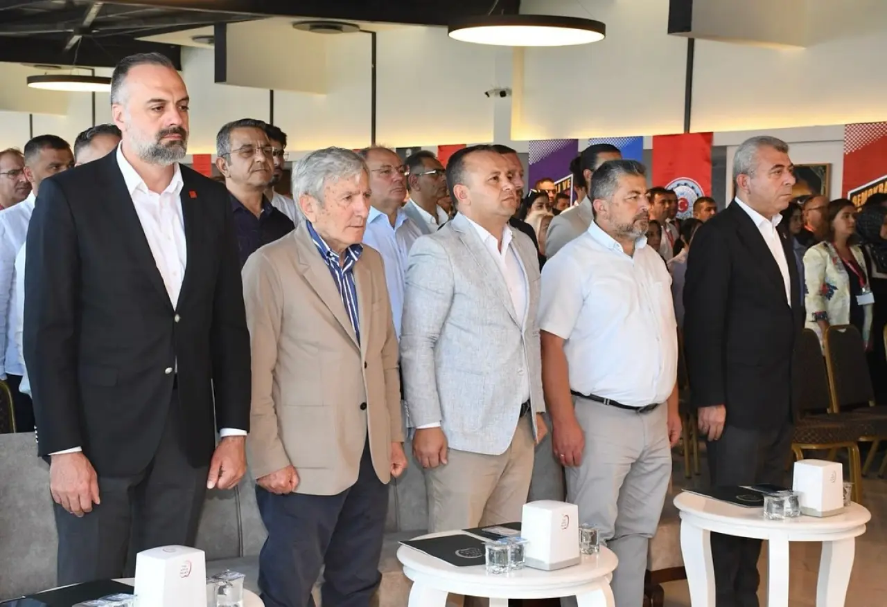 Başkan Turgay Sevindi Belediye-İş Sendikası Genel Kuruluna Katıldı 1