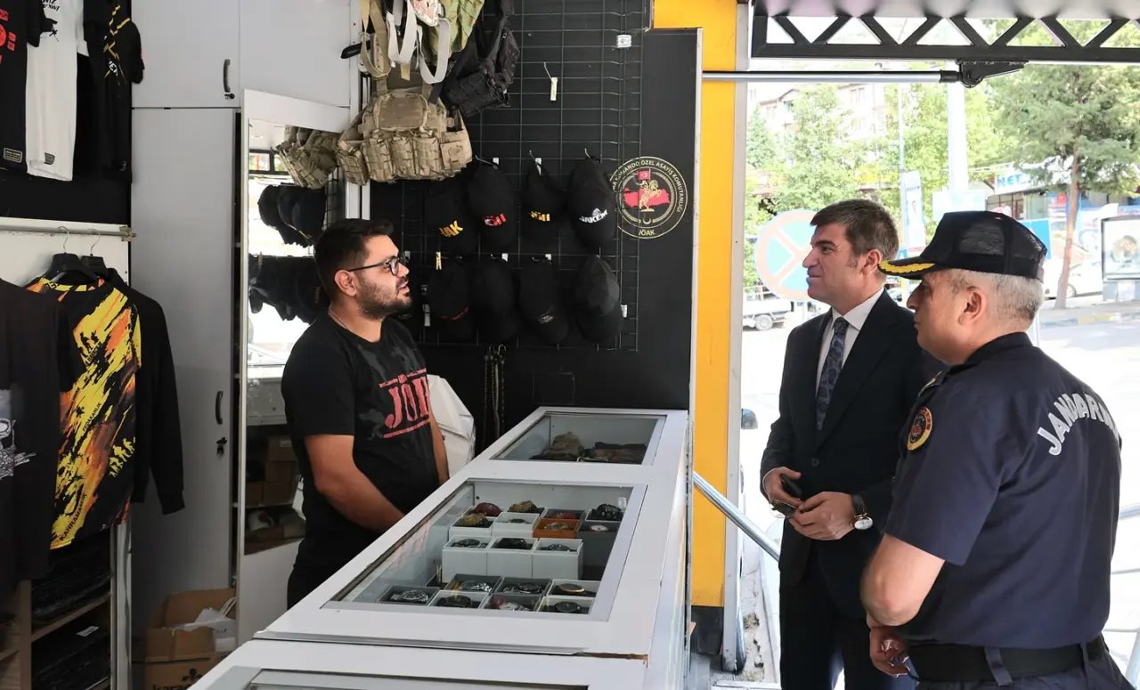 Amasya’da Jandarma ve Sağlık Standına Yoğun İlgi 1