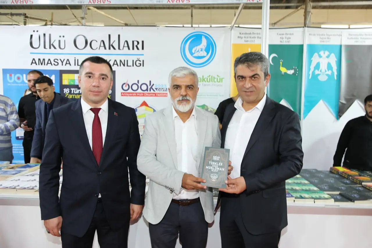 Rıfat Uzun Kitap Fuarında 4
