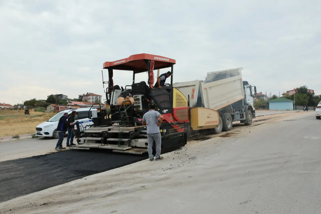 Suluova’da Yollar Yenileniyor 2