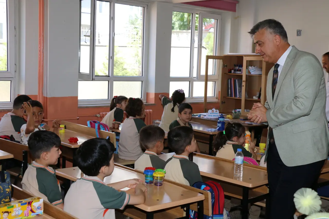 Amasya İl Milli Eğitim Müdürü Katipoğlu’ndan Fatih İlkokuluna Ziyaret 2