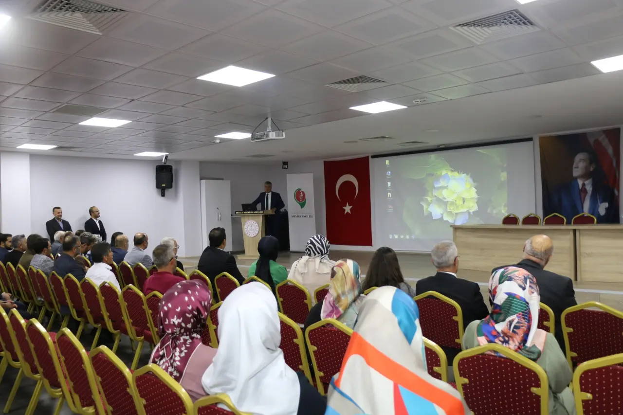 Amasya’da ÇEDES Projesi İl ve İlçe Yürütme Komisyonları Toplantısı Gerçekleştirildi 3