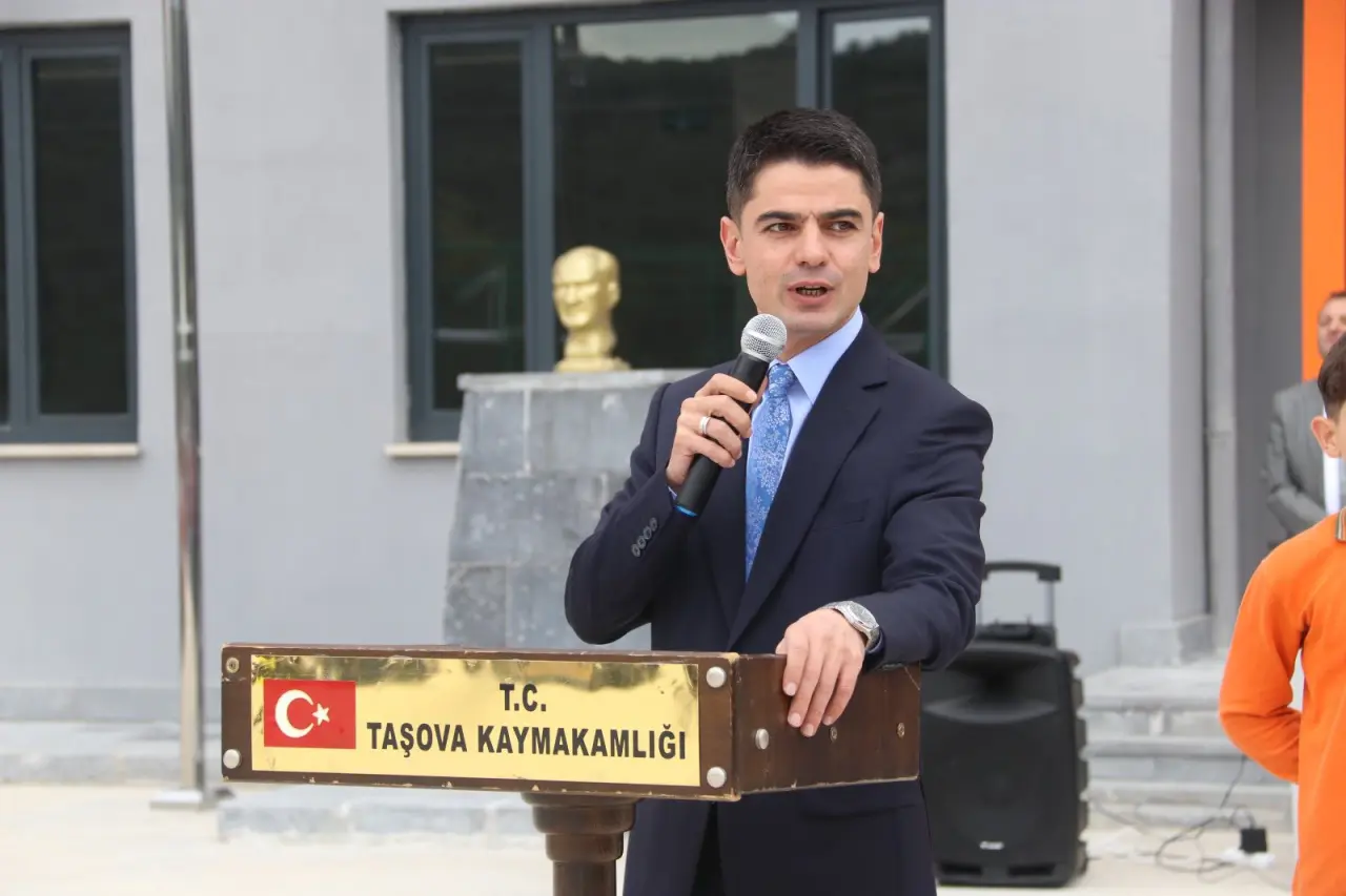 Taşova’da İlköğretim Haftası Coşkuyla Kutlandı 2