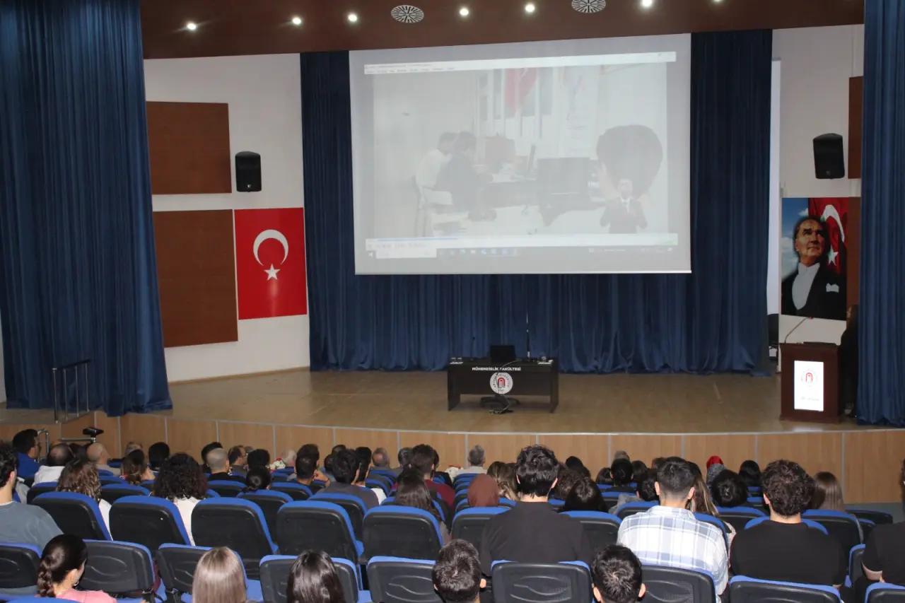 Mühendislik Fakültesi’nden Kariyer Günleri Etkinlikleri 2