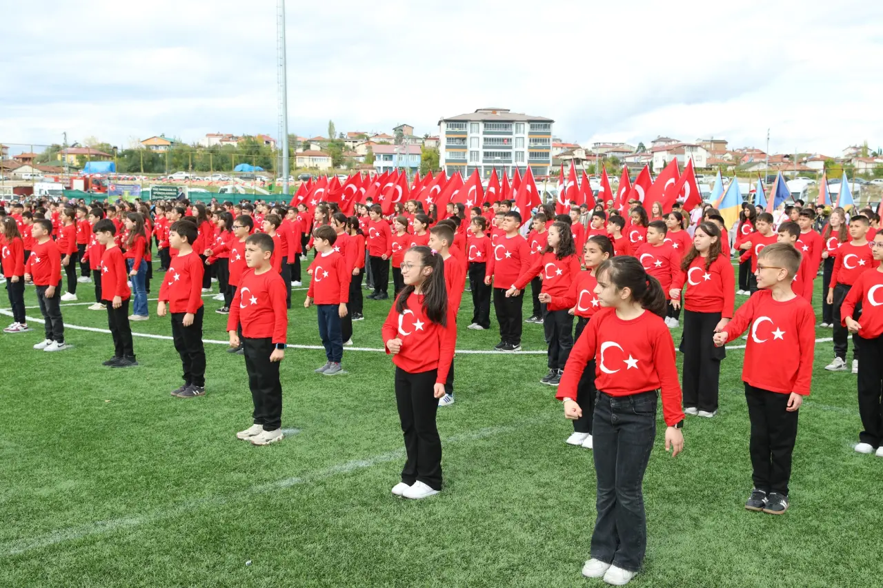 Suluova’da Cumhuriyet Bayramı’nın 102. Yılı Coşkuyla Kutlandı 7