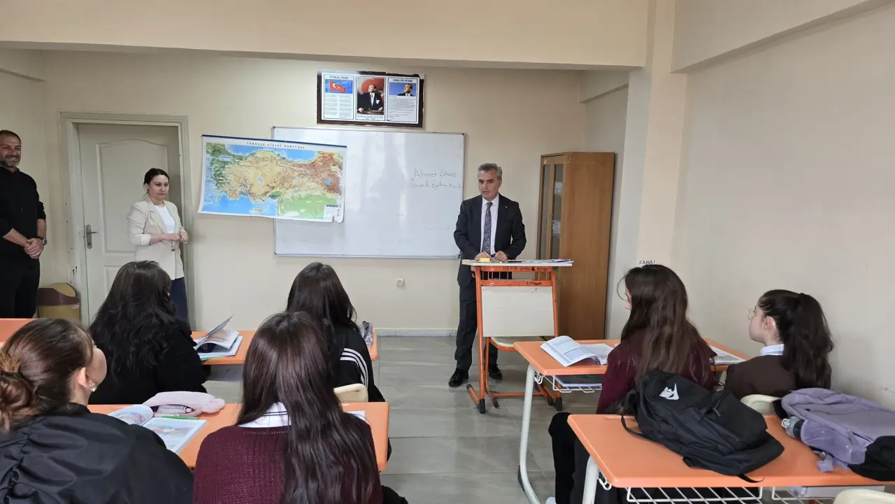 Davu’dan Özel Bir Eylül Lisesine Ziyaret 1