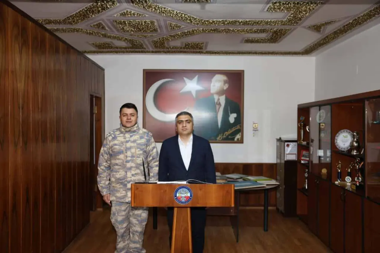 Kaymakam Karaaslan’dan Radar Üssüne Ziyaret 2