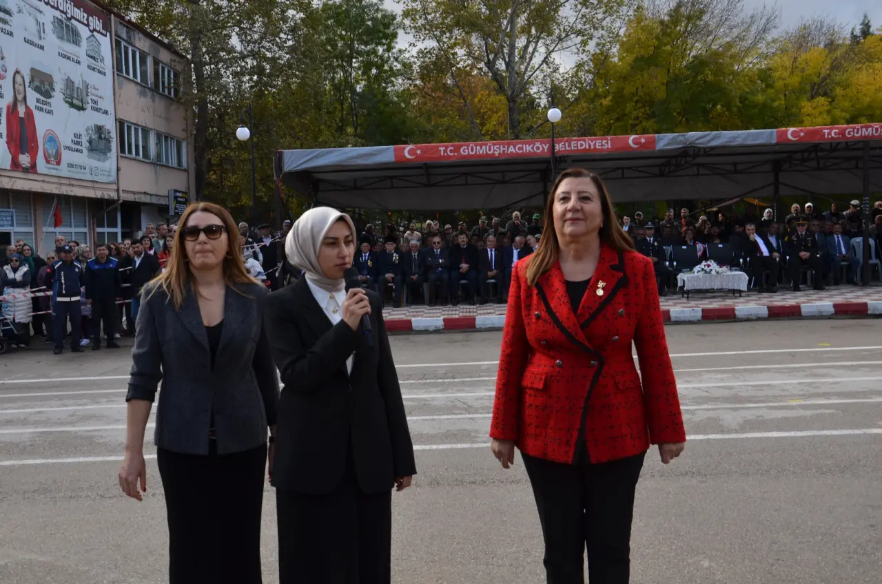 Gümüşhacıköy’de Cumhuriyetin 102. Yılı Büyük Coşkuyla Kutlandı 4