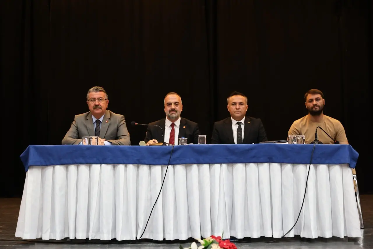 Demokrasi, Özgür İrade ve Katılımla Güçlenir 1