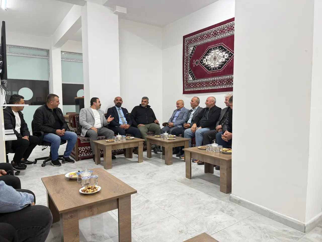 MHP’den Merzifon Gençlerine Ziyaret 3