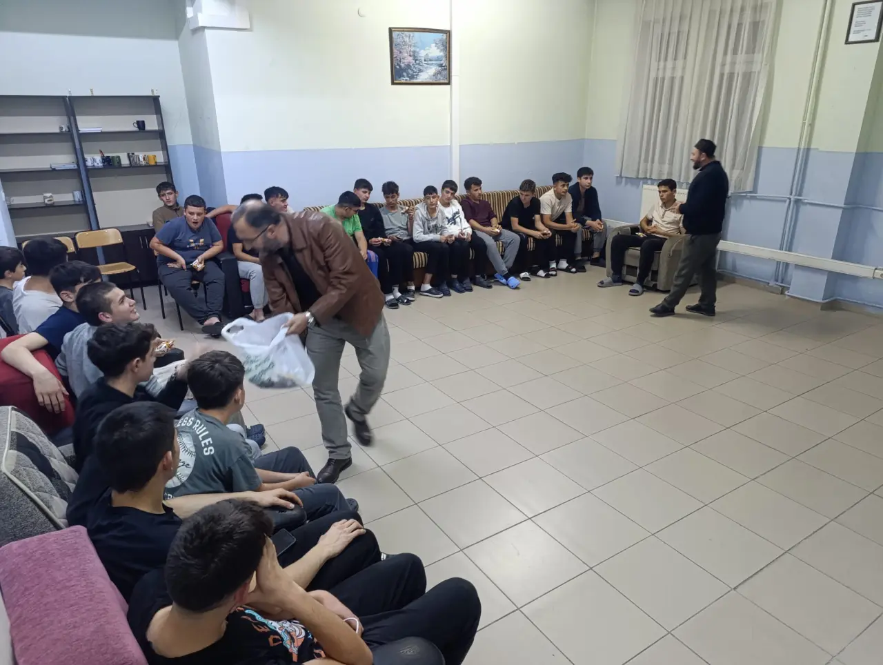 Gümüşhacıköy’de Öğrencilere Vatan ve Şehitlik Sohbeti 4