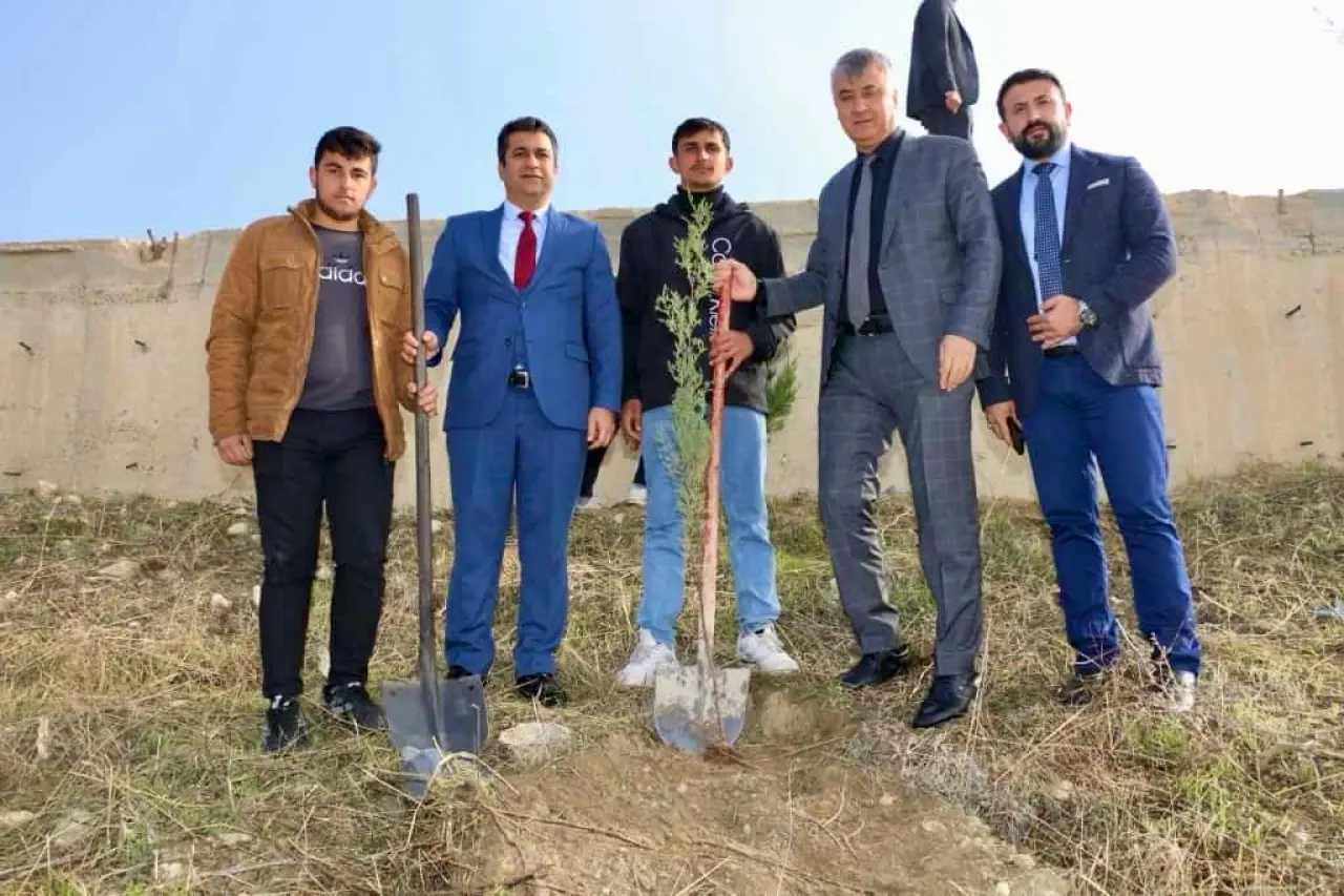 Amasya’da Şehitler İçin Binlerce Nefes Filizlendi 1