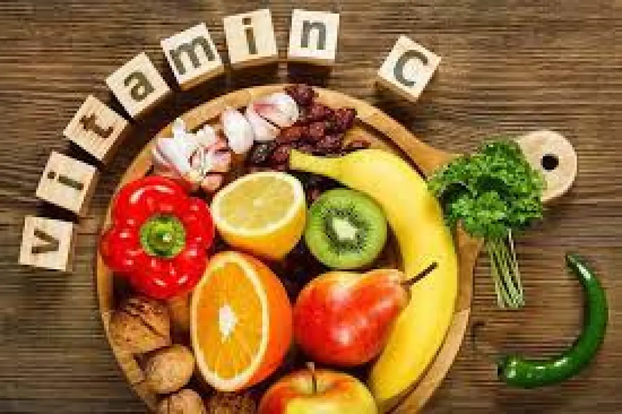 Kadınlarda C Vitamininin Önemi: Neden Daha Fazla Özen Göstermeli? 2