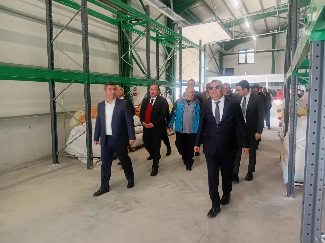 Üretici Fabrikasını Gezdi 1