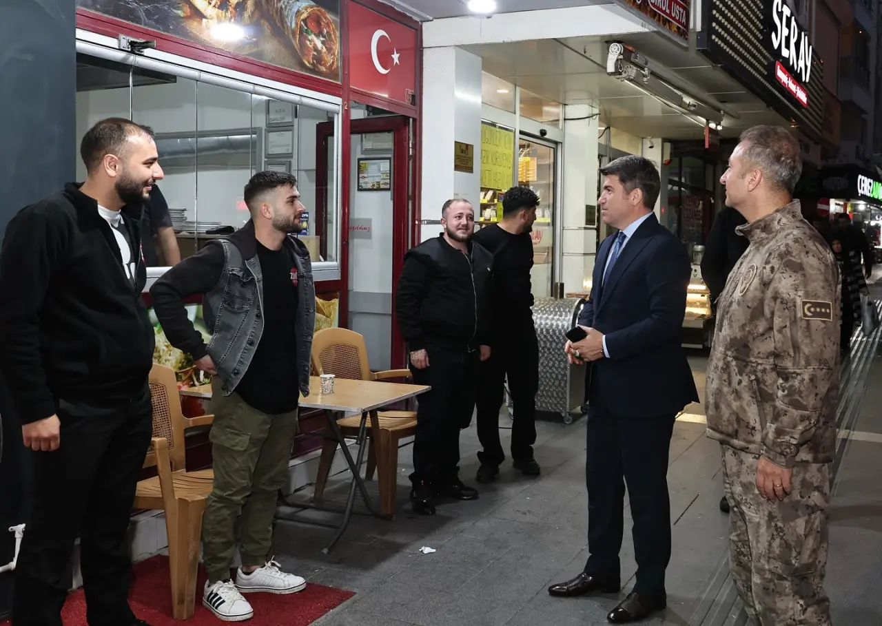 Vali Bakan Amasya Sokaklarında 1