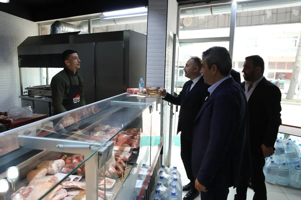 Başkan Uzun Esnafın Yanında 2