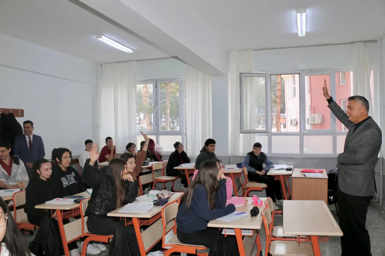 Katipoğlu Öğrencilerle Buluştu 6