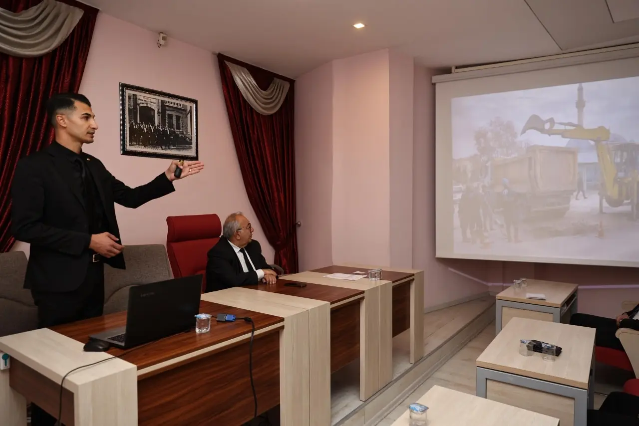 Çalışan Güvenliği İçin Masaya Oturdular 3