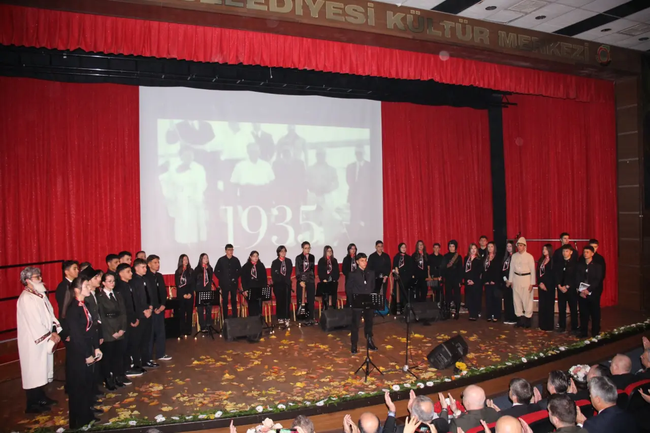 Atatürk’ün 87. Ölüm Yıldönümü Törenle Anıldı 3