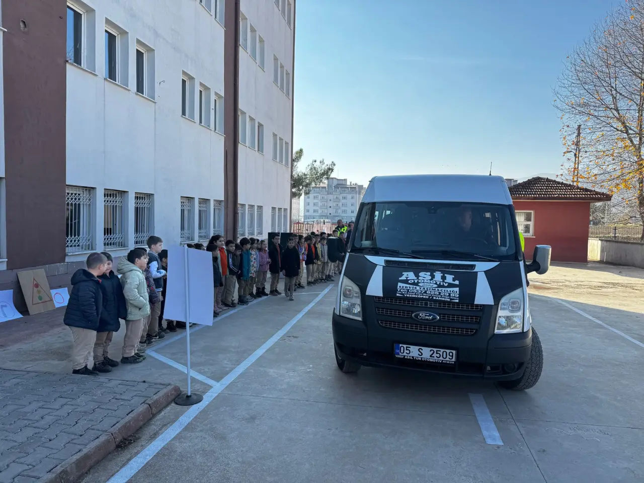 Gümüşhacıköy’de Öğrencilere Trafik Eğitimi 4
