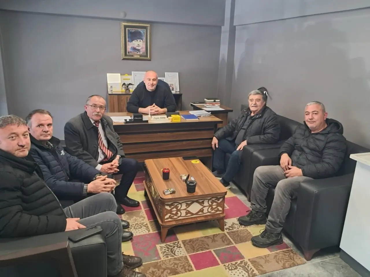 Merzifon CHP Heyeti Oto Galericiler Sitesi’nde 4