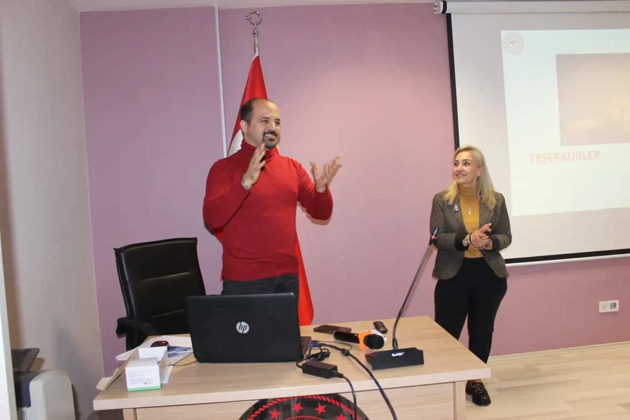 Amasya’da Yenidoğan Canlandırma Eğitimi Başladı 6