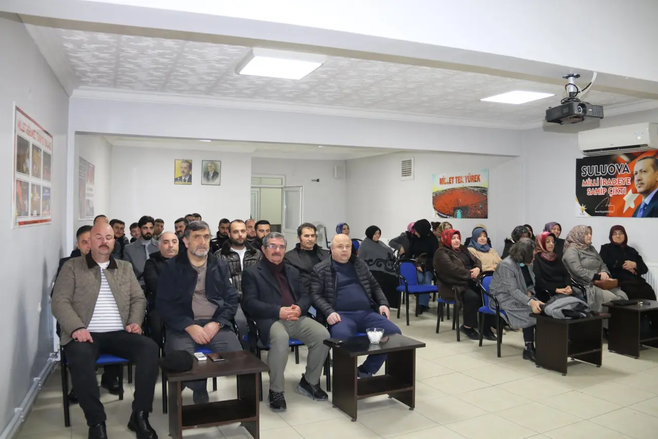 AK Parti Suluova’da Tam Kadro Toplandı 2