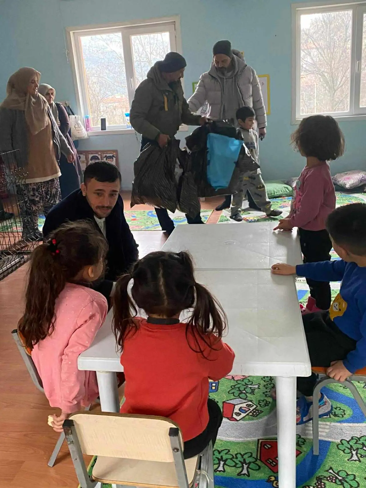 Bot ve Montlar Öğrencilerin Yüzlerini Gülümsetti 1