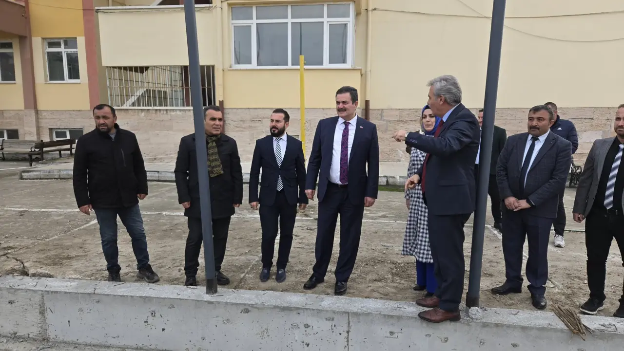 Suluova’da Eğitim Yatırımları Yerinde İncelendi 4