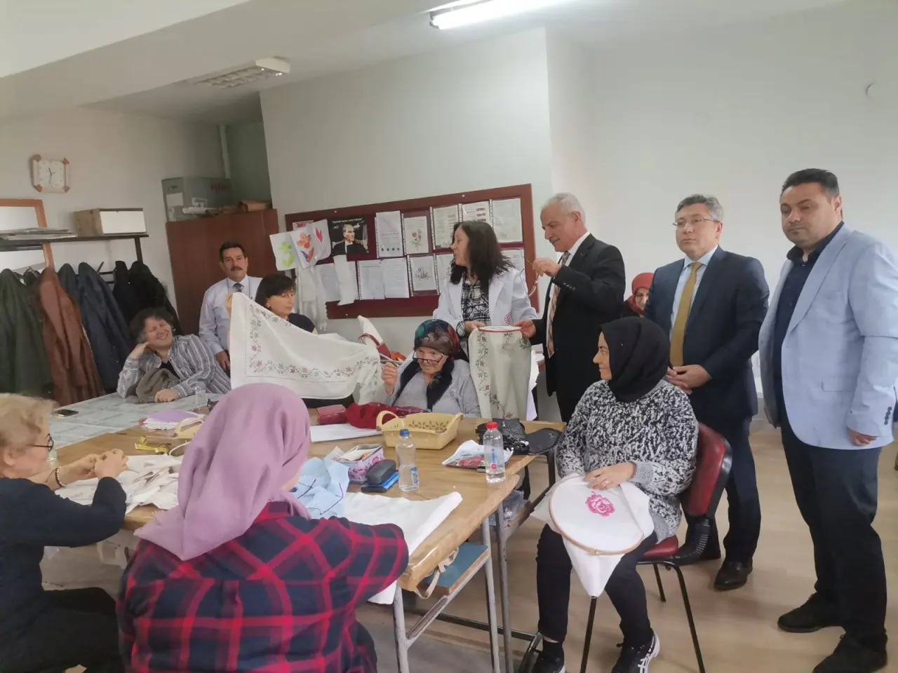 Ahmet Yozgat’tan Halk Eğitimi Kurslarına Ziyaret 4