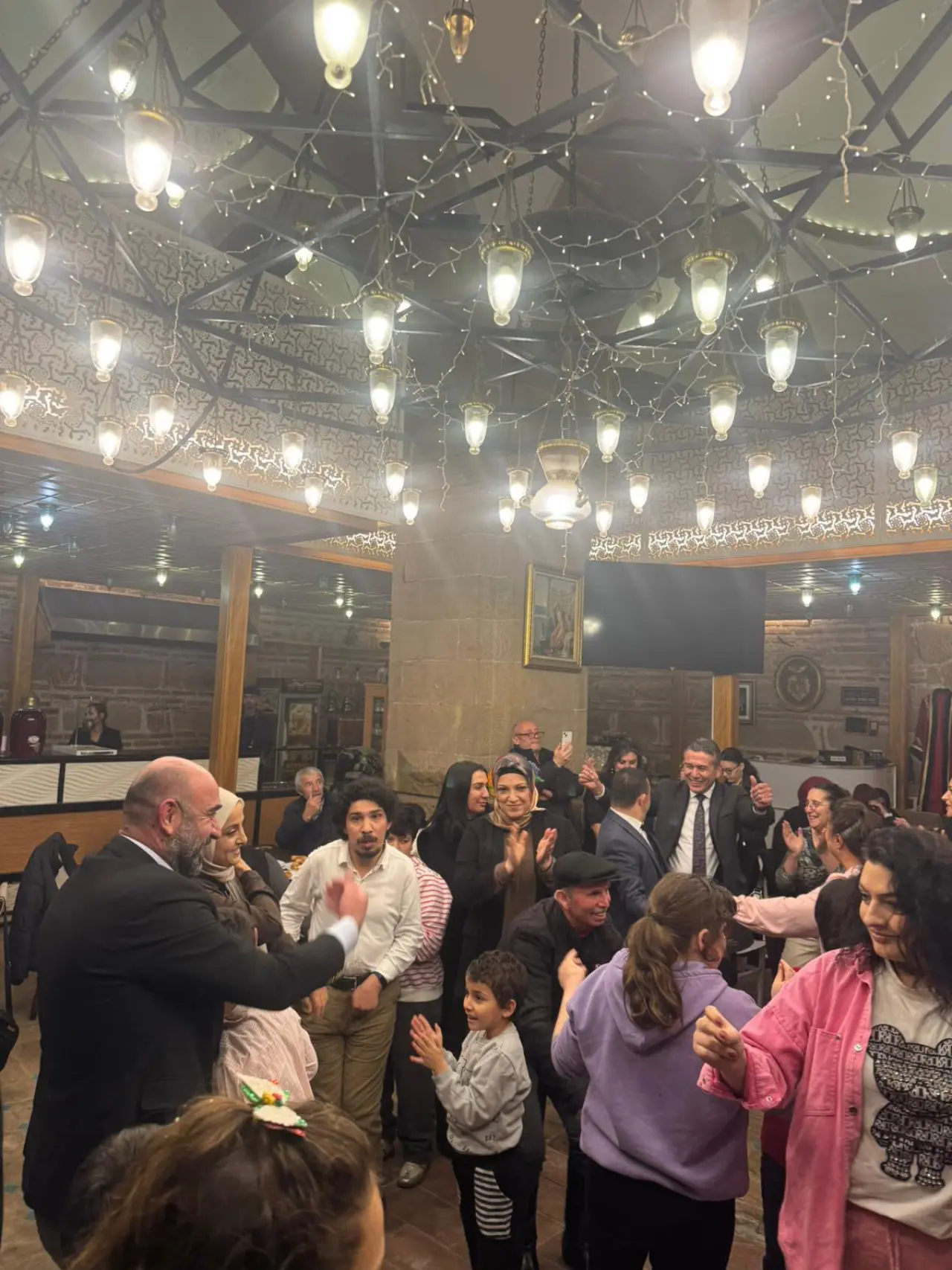 Merzifon’da MHP’den Örnek Dayanışma 1