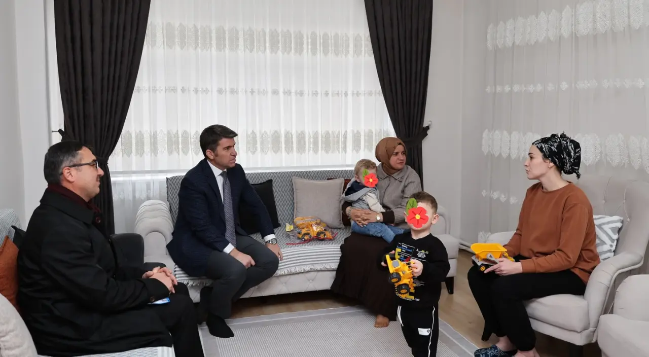 Vali Bakan’dan Yıl Sonu Vefa Turu 2