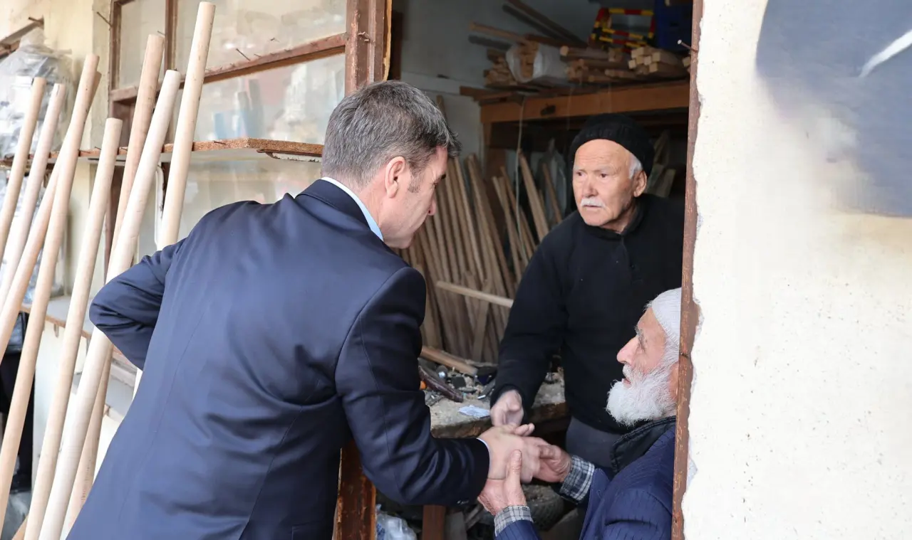 Dere Mahallesi’nde Gözler Vali Bakan’daydı 2