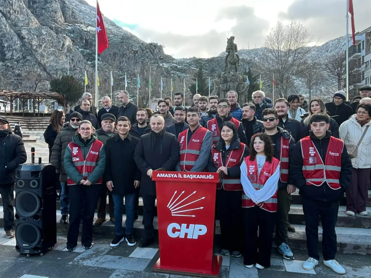 Halkçı Liseliler: “Cumhuriyet’i karnelerden silemezsiniz!” 1
