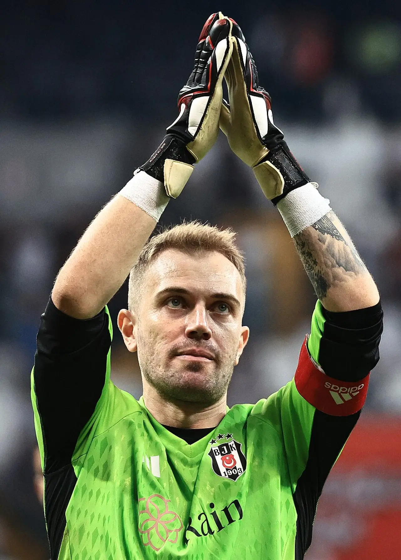 Beşiktaş’ta Kalede Ayrılık 2