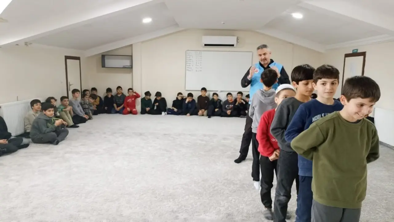 Amasya’da Gençlere Manevi Ara Dönem Kampı 2