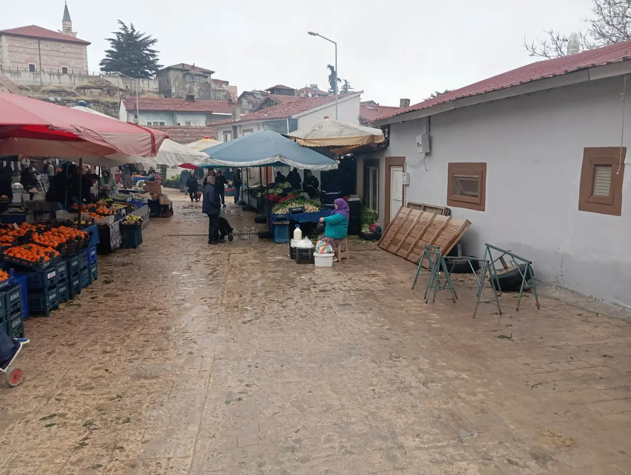 Pazarı Soğuk Hava Vurdu 1