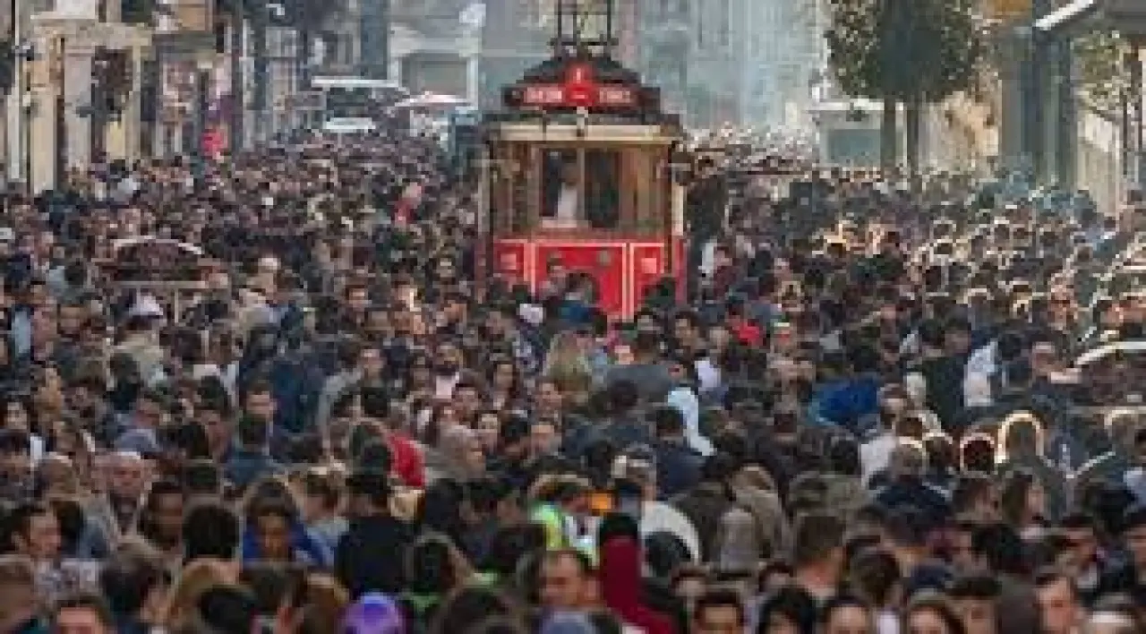 TÜİK Verileriyle Türkiye’nin En Kalabalık İlçeleri Açıklandı 1