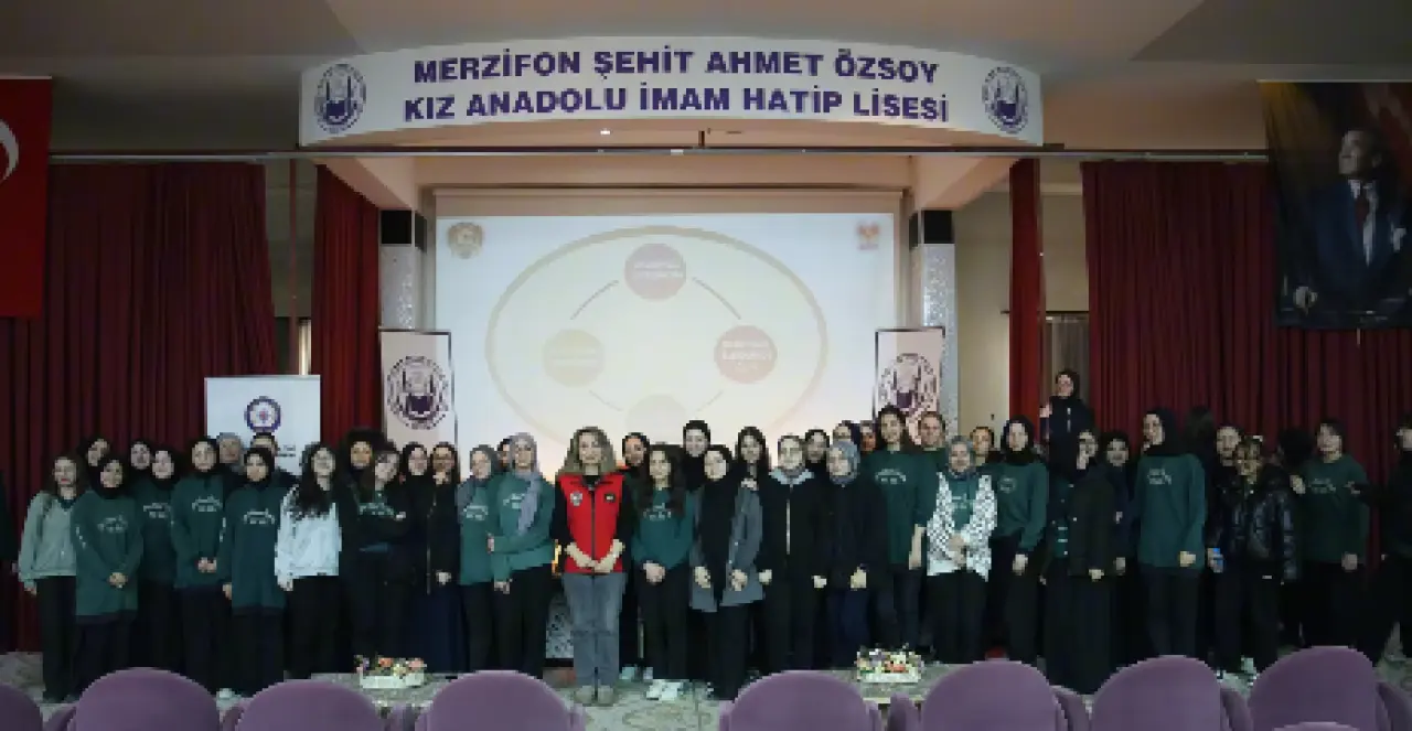Amasya Emniyetinden 3 Bin 903 Gence Güvenli Gelecek! 5
