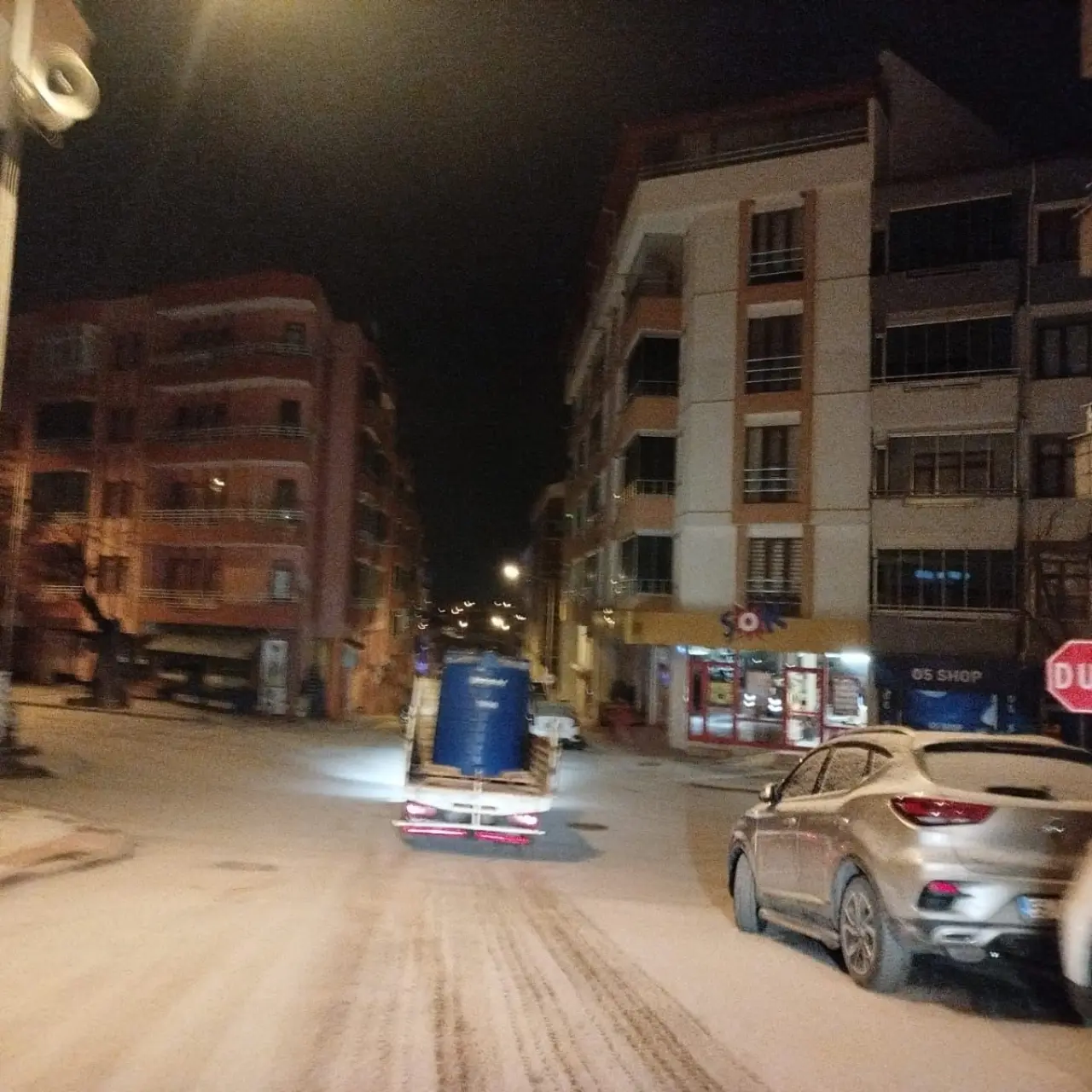 Merzifon’da Kar Mesaisi: Ekipler Gece Gündüz Sahada 4