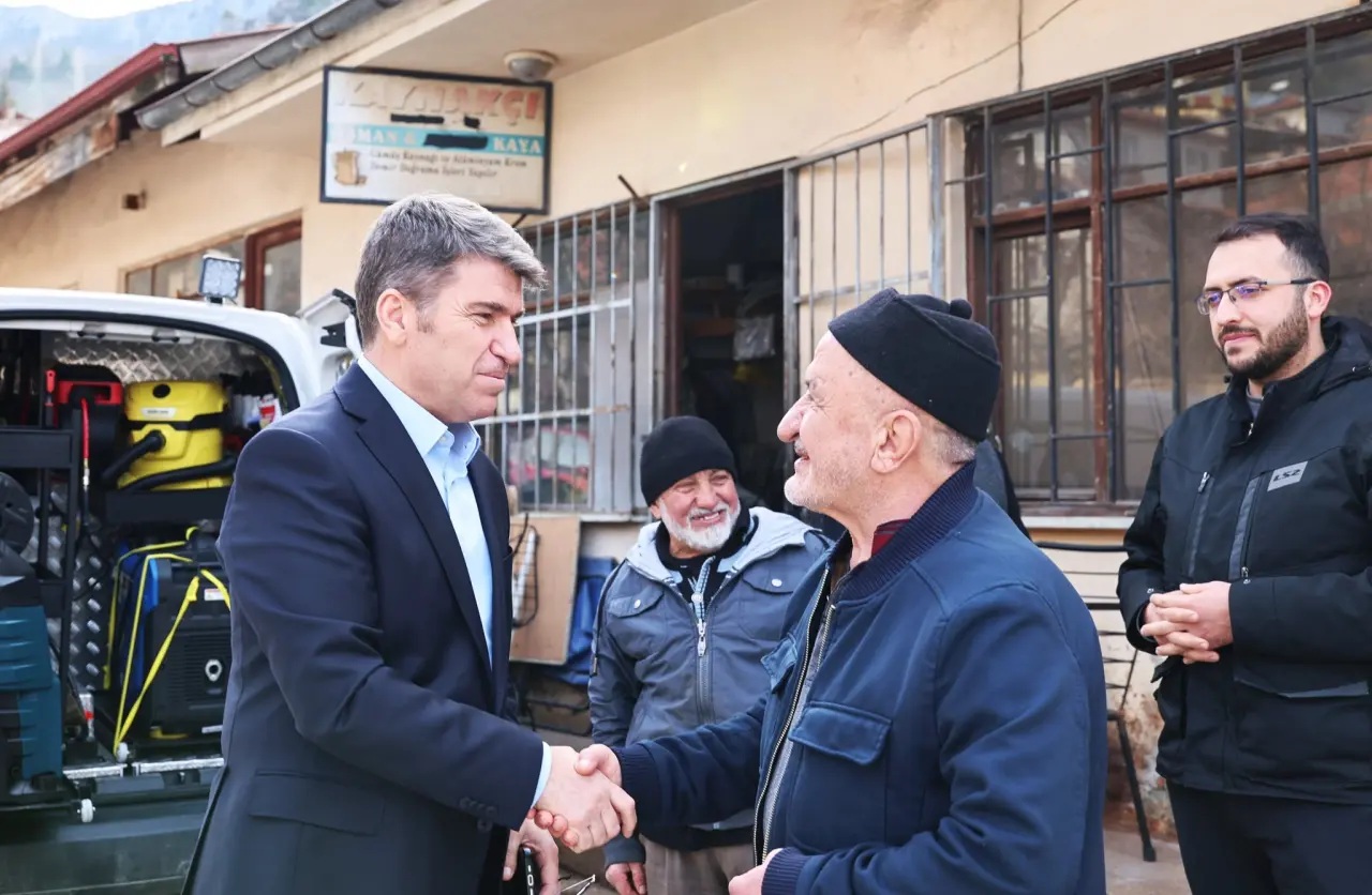 Dere Mahallesi’nde Gözler Vali Bakan’daydı 1