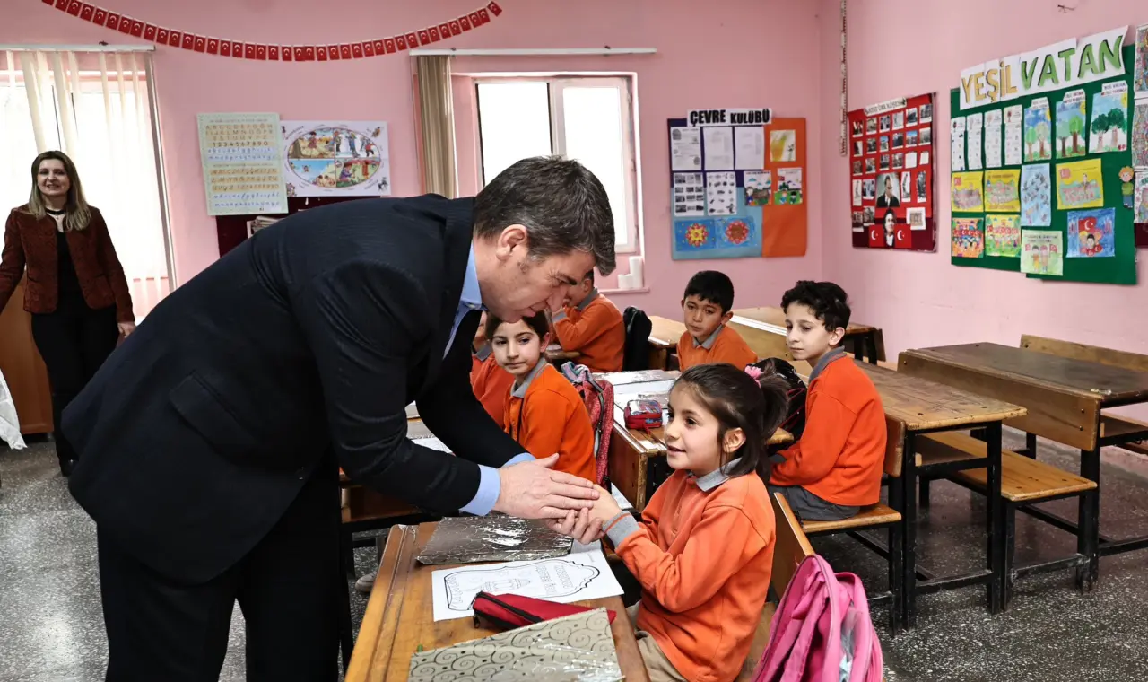 Amasya Valisi Önder Bakan Köy Okulu'nda 4